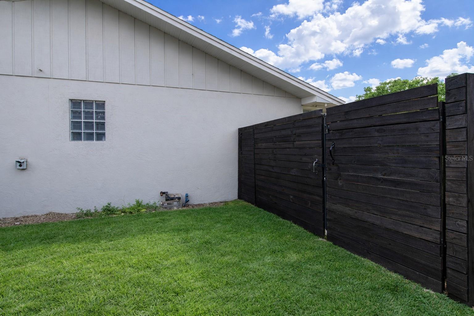 Image 35 of 37 For 5428 Weber Place