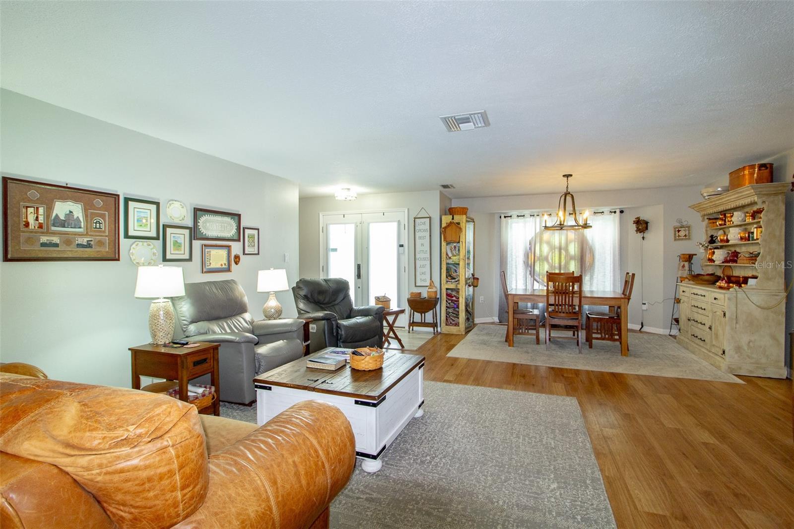 Image 4 of 37 For 5428 Weber Place