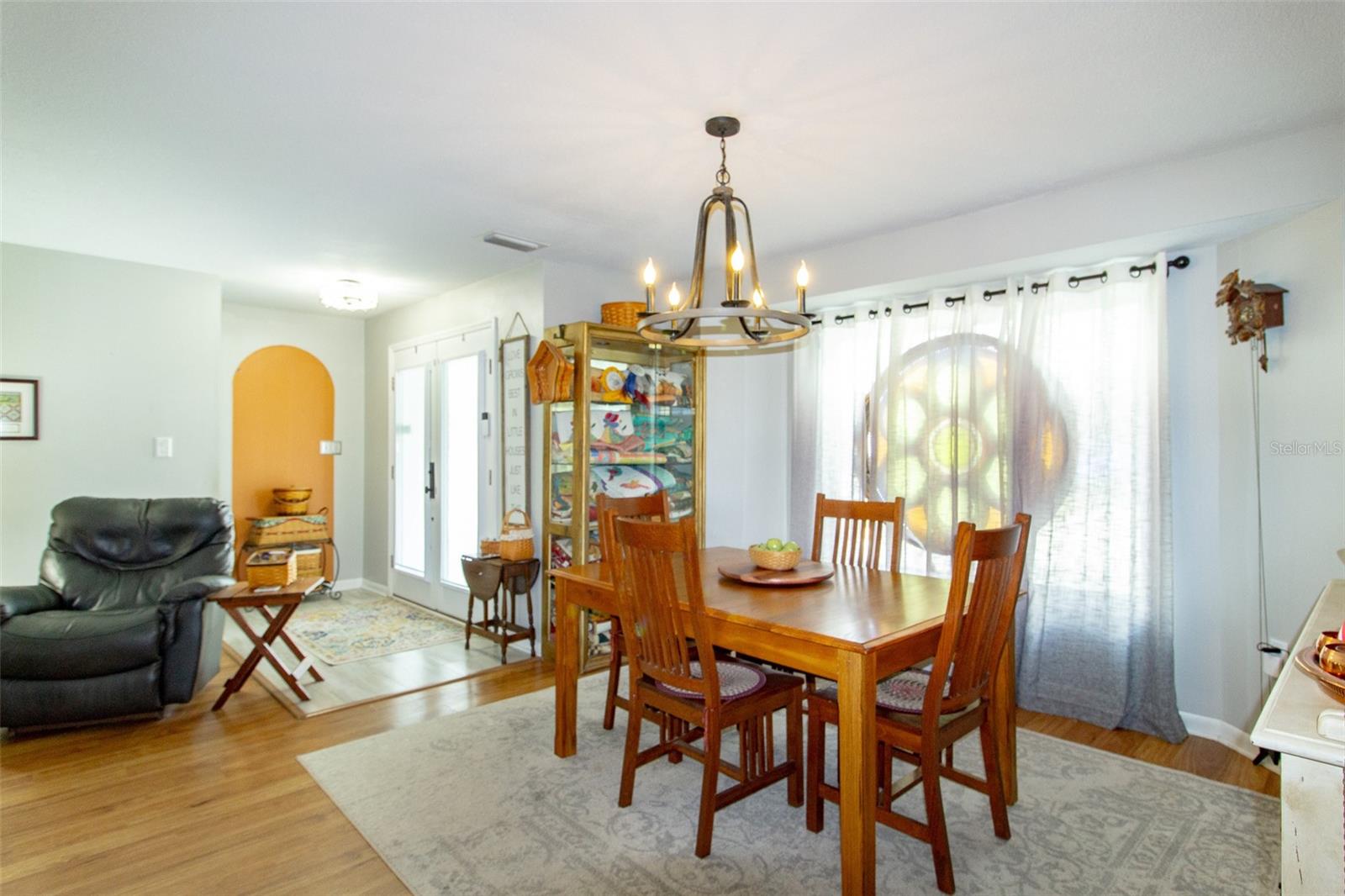 Image 7 of 37 For 5428 Weber Place