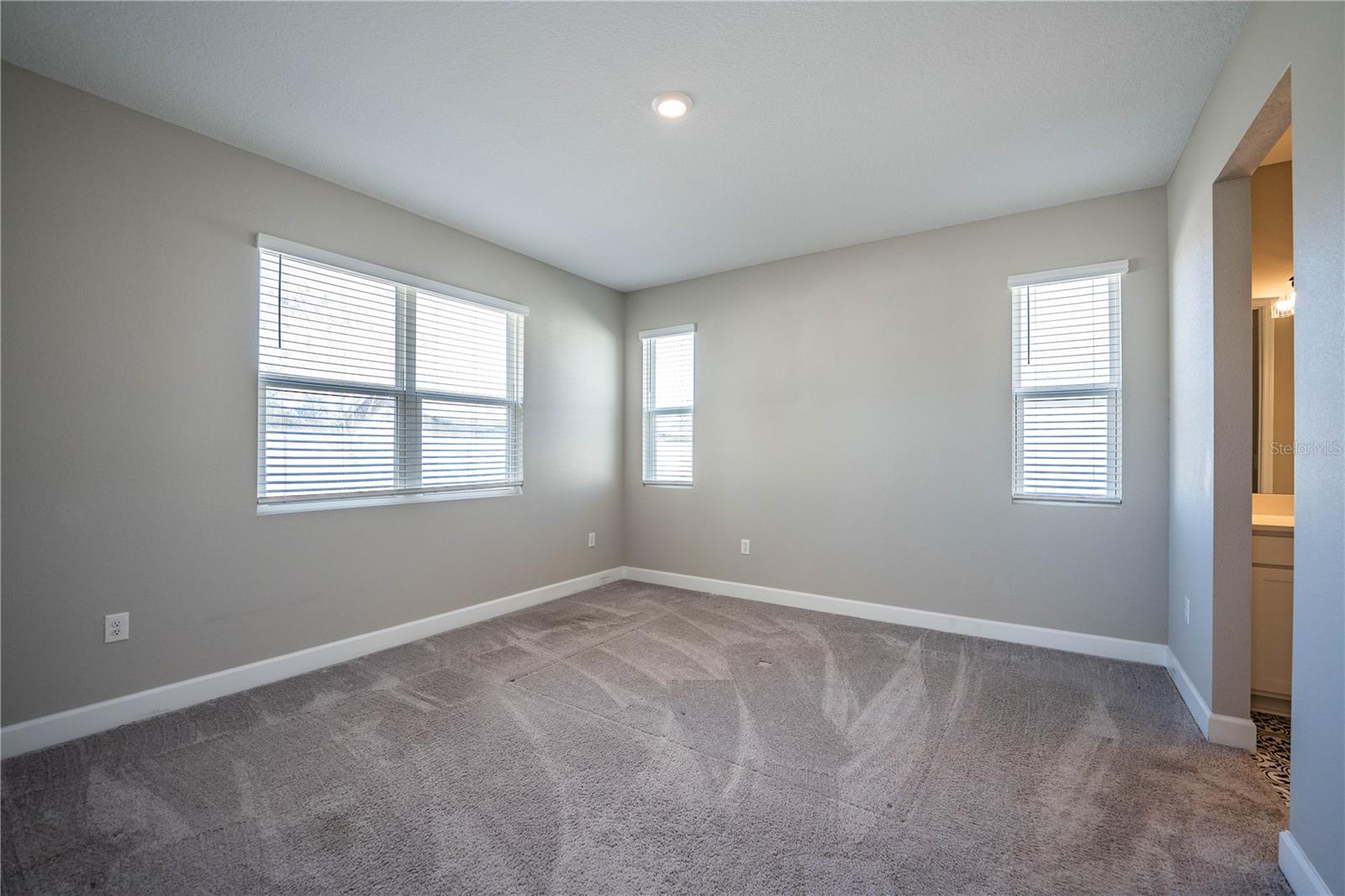 Image 27 of 78 For 4533 Breccia Lane