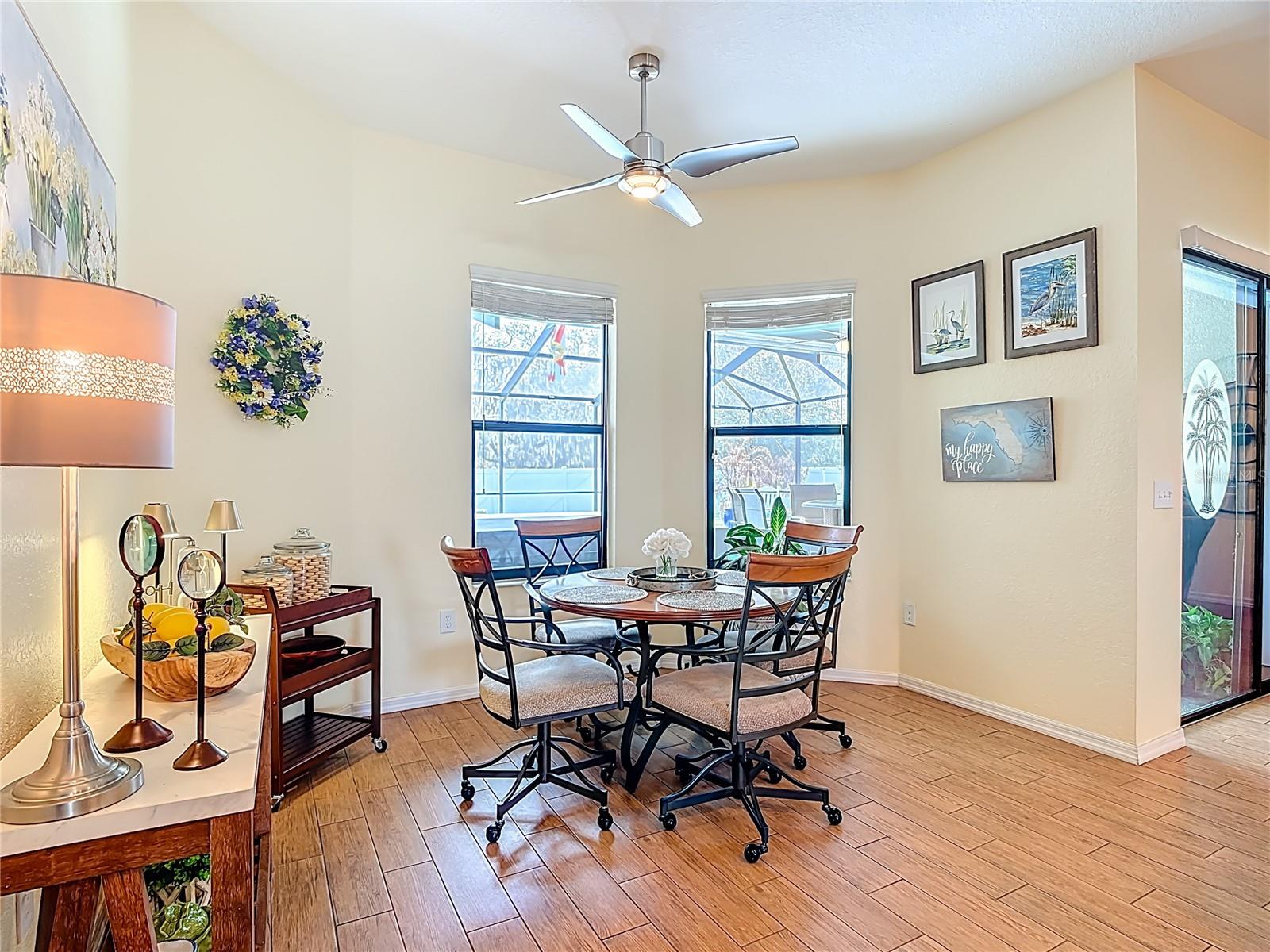 Image 19 of 49 For 1936 Crossroads Boulevard