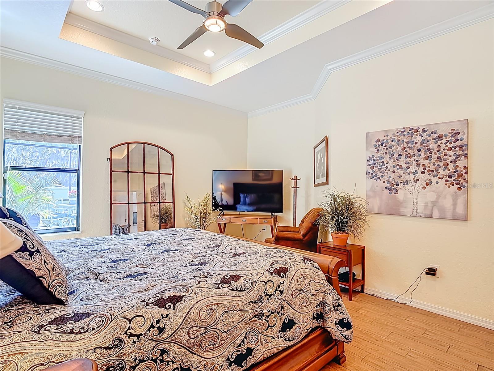 Image 22 of 49 For 1936 Crossroads Boulevard