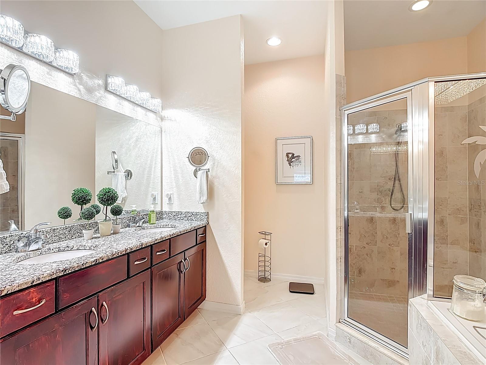 Image 24 of 49 For 1936 Crossroads Boulevard