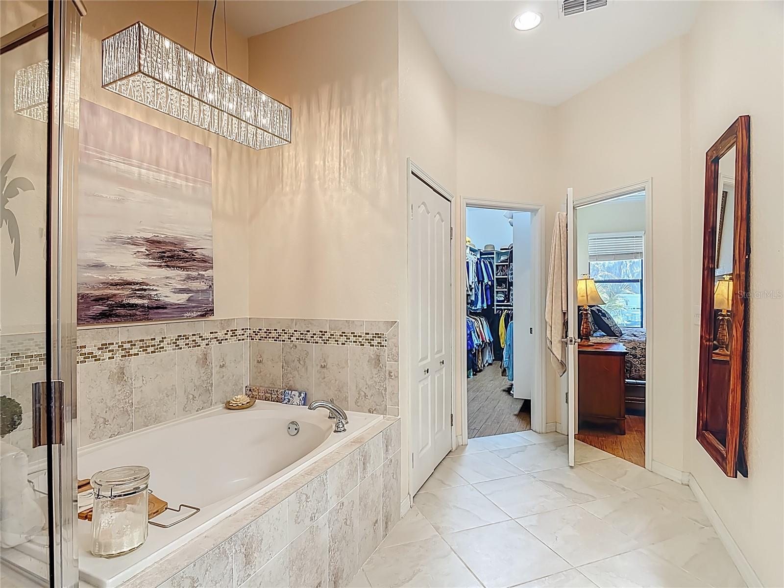 Image 26 of 49 For 1936 Crossroads Boulevard