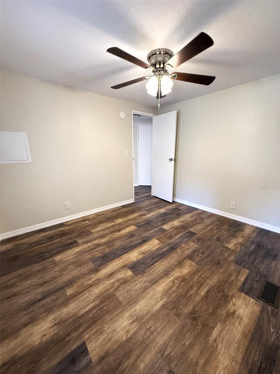 Image 12 of 25 For 2055 Floral Avenue 214