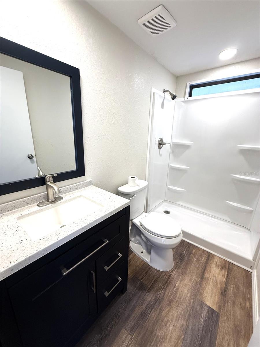 Image 14 of 25 For 2055 Floral Avenue 214