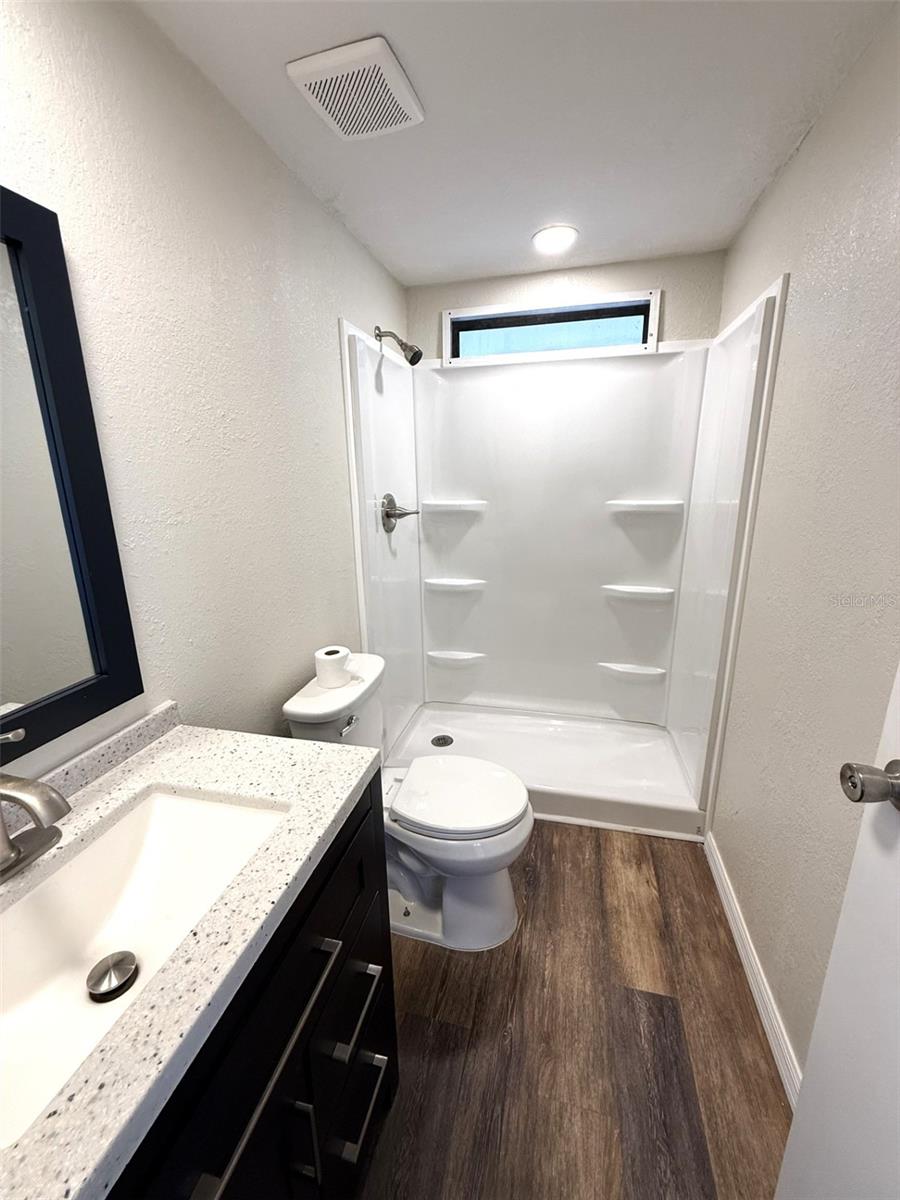 Image 15 of 25 For 2055 Floral Avenue 214