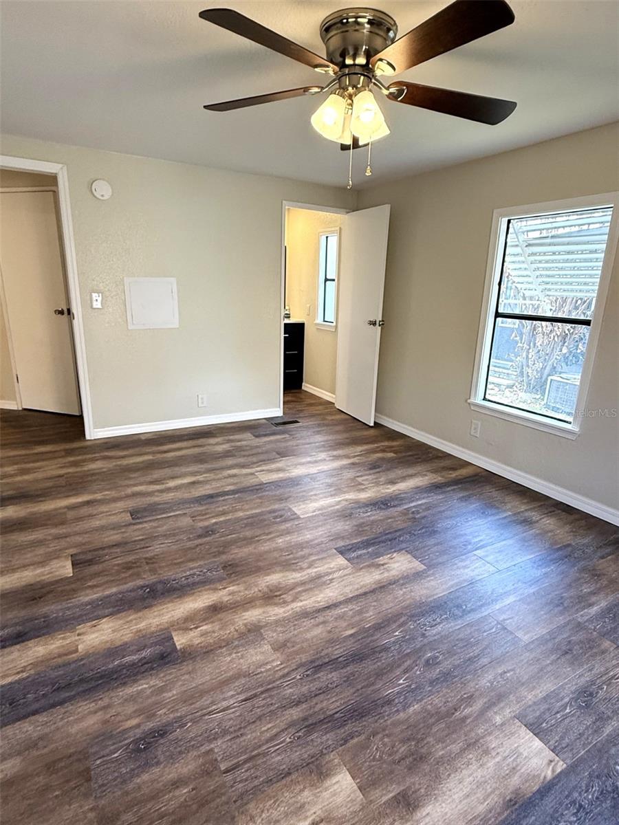 Image 8 of 25 For 2055 Floral Avenue 214