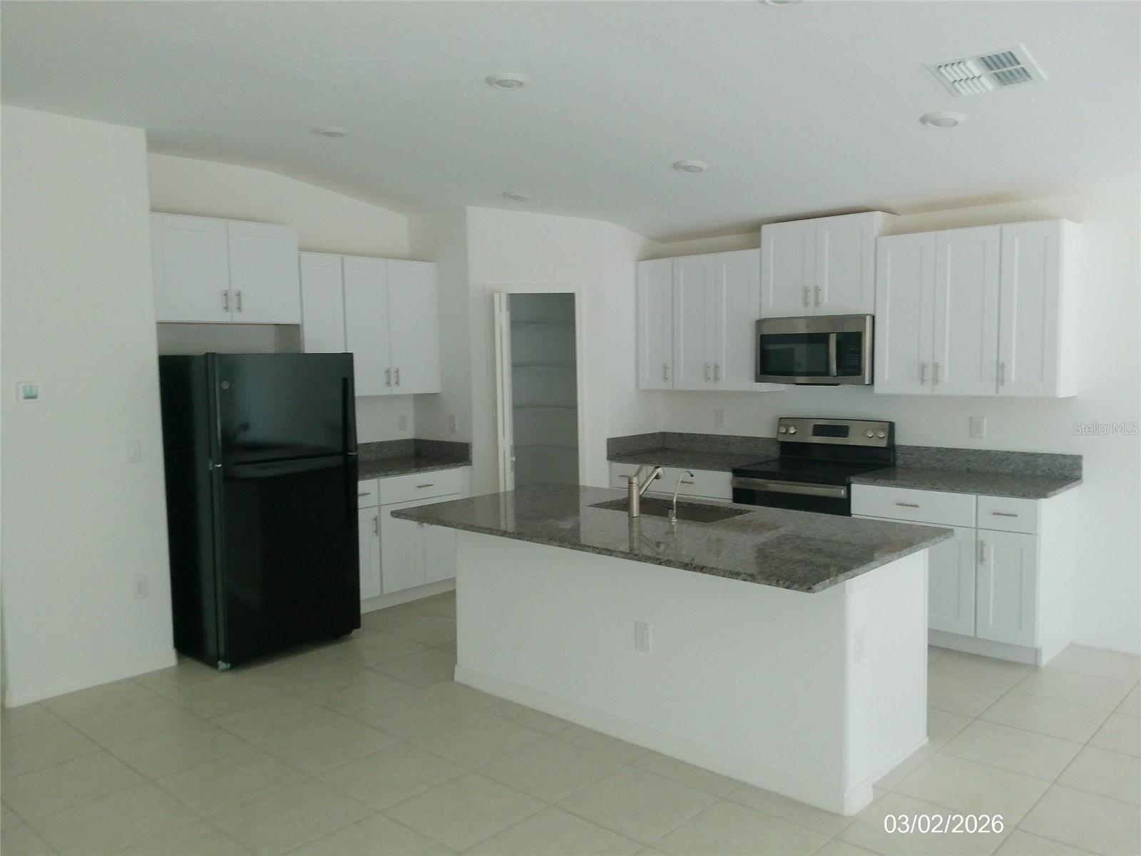 Image 9 of 25 For 1646 Red Loop