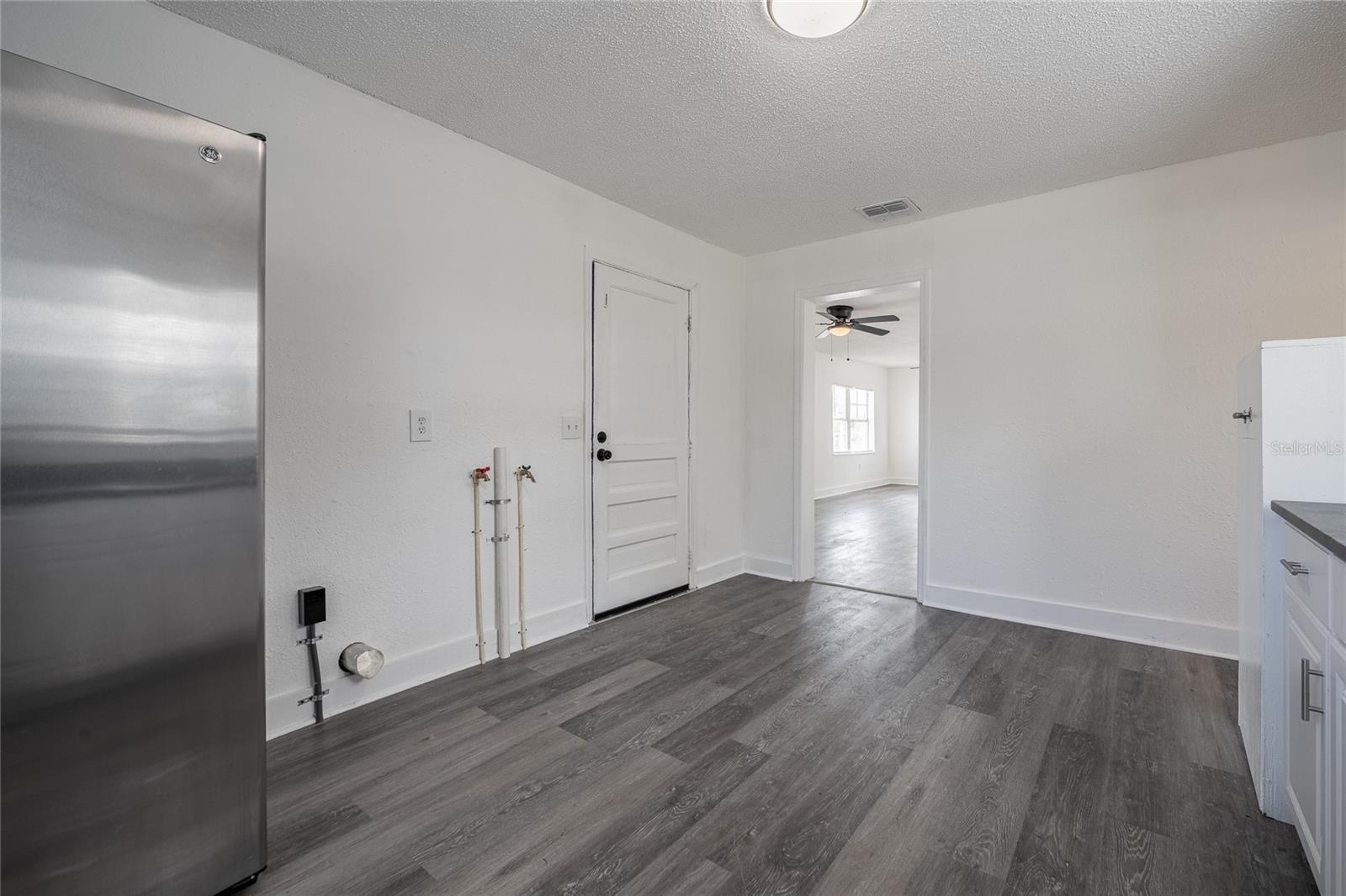 Image 13 of 26 For 1036 Missouri Avenue