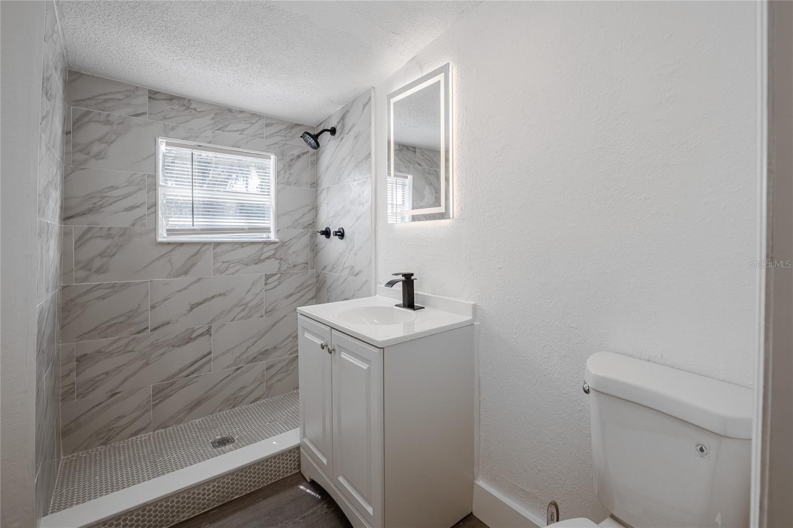 Image 16 of 26 For 1036 Missouri Avenue