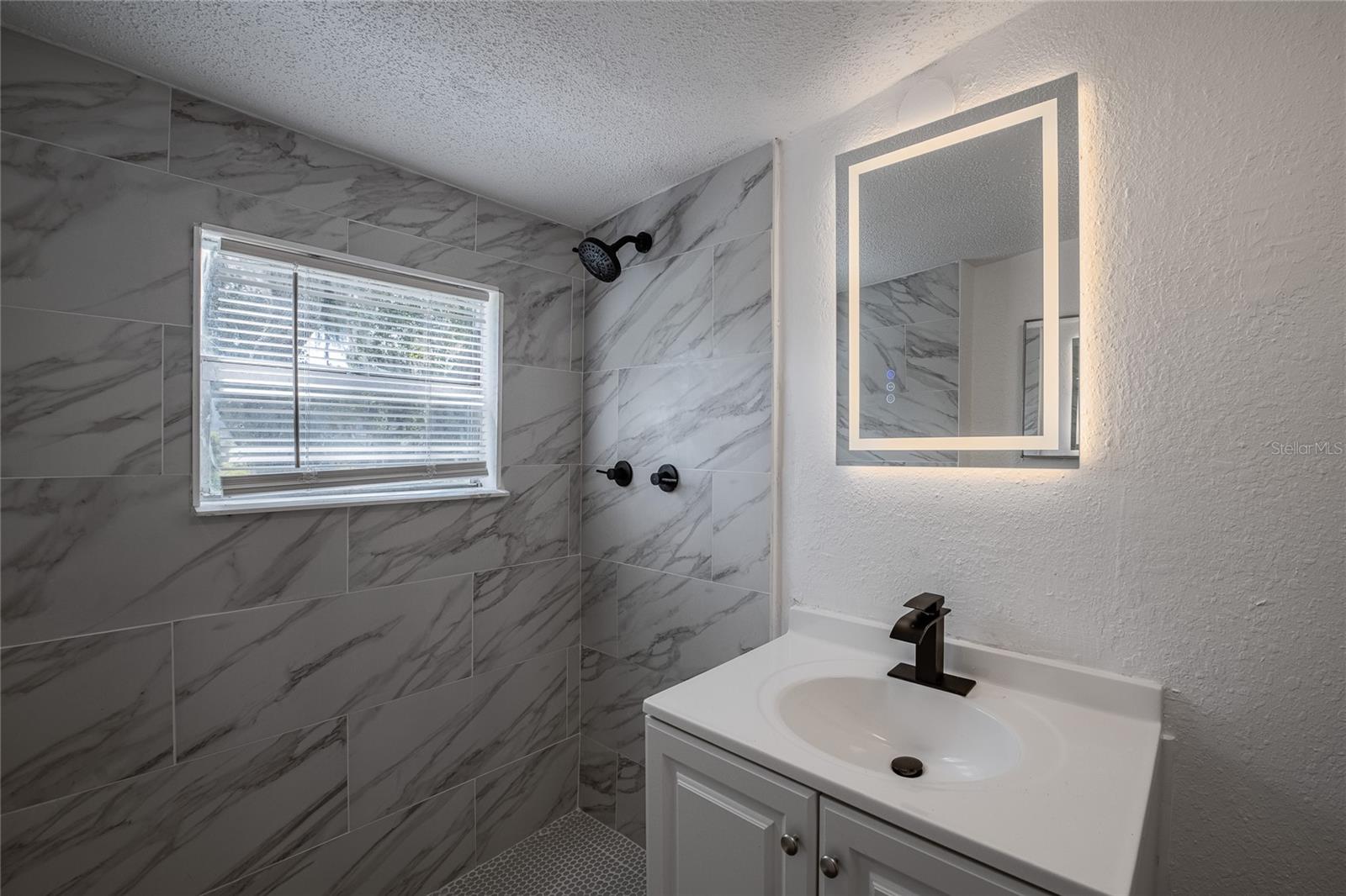 Image 18 of 26 For 1036 Missouri Avenue