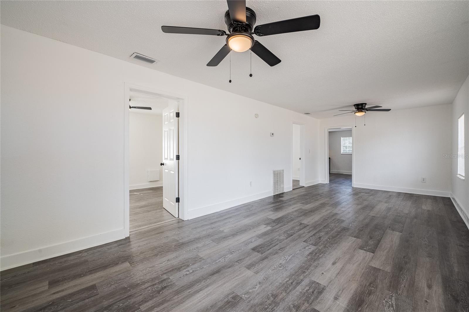 Image 7 of 26 For 1036 Missouri Avenue