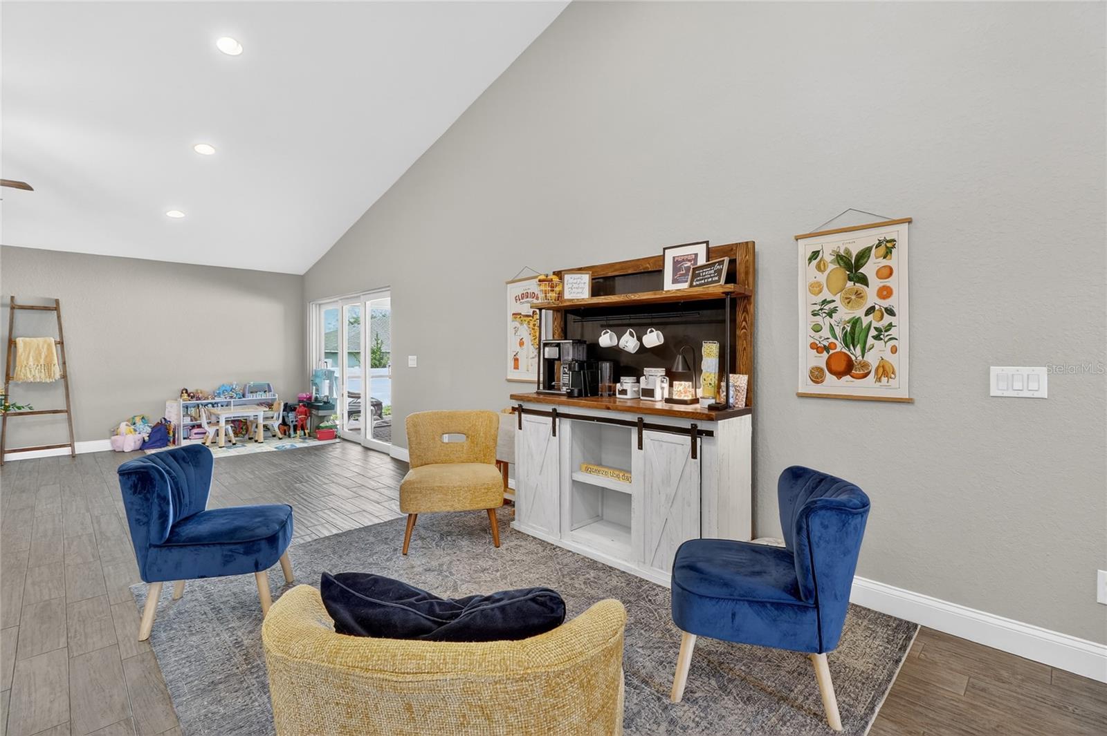 Image 11 of 56 For 143 Bentley Oaks Boulevard