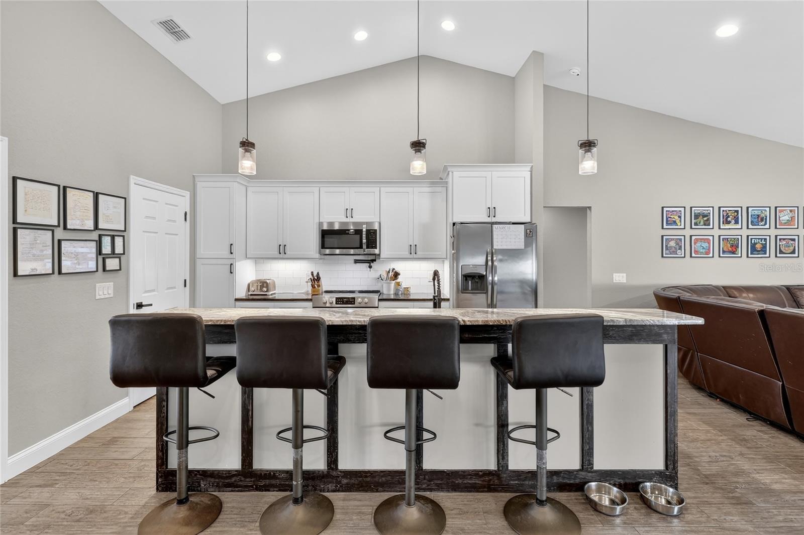 Image 15 of 56 For 143 Bentley Oaks Boulevard