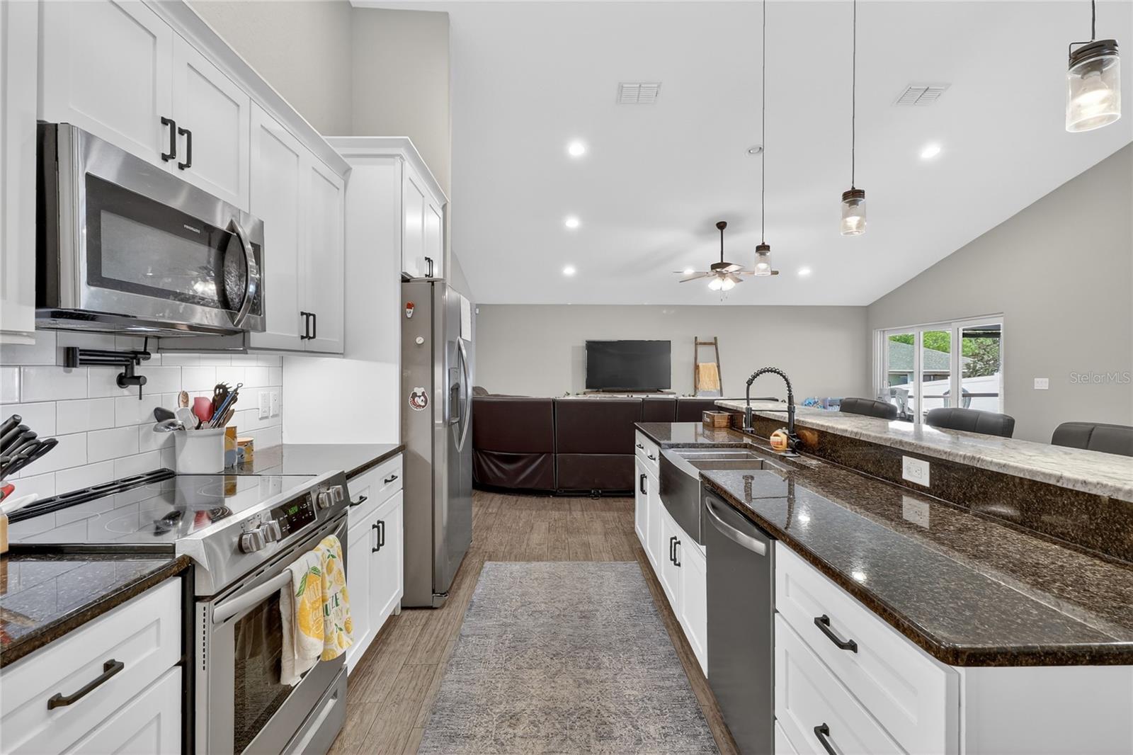 Image 17 of 56 For 143 Bentley Oaks Boulevard