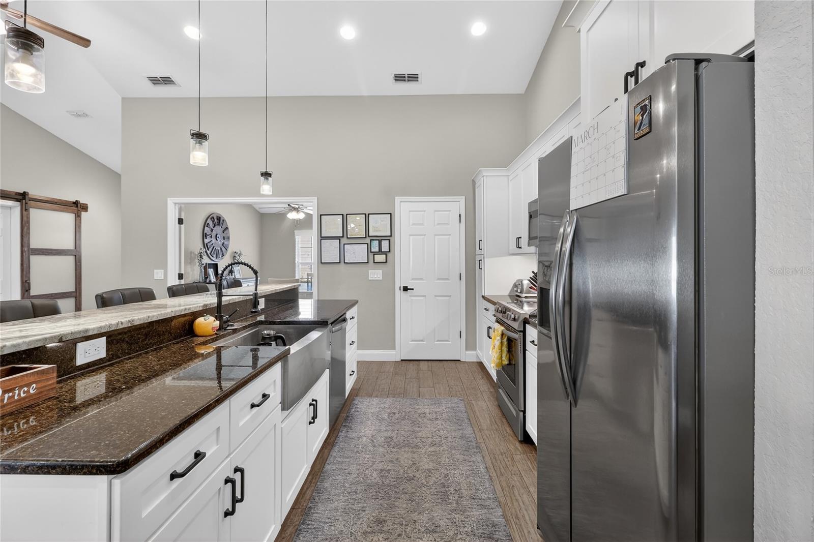 Image 18 of 56 For 143 Bentley Oaks Boulevard