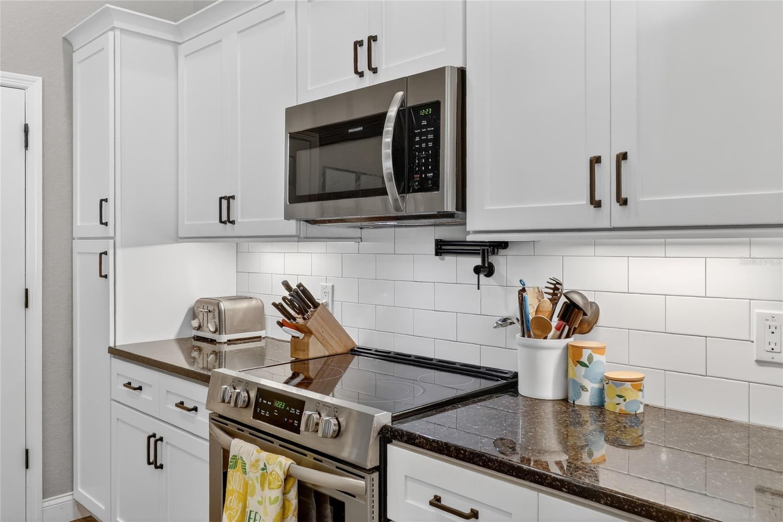 Image 20 of 56 For 143 Bentley Oaks Boulevard