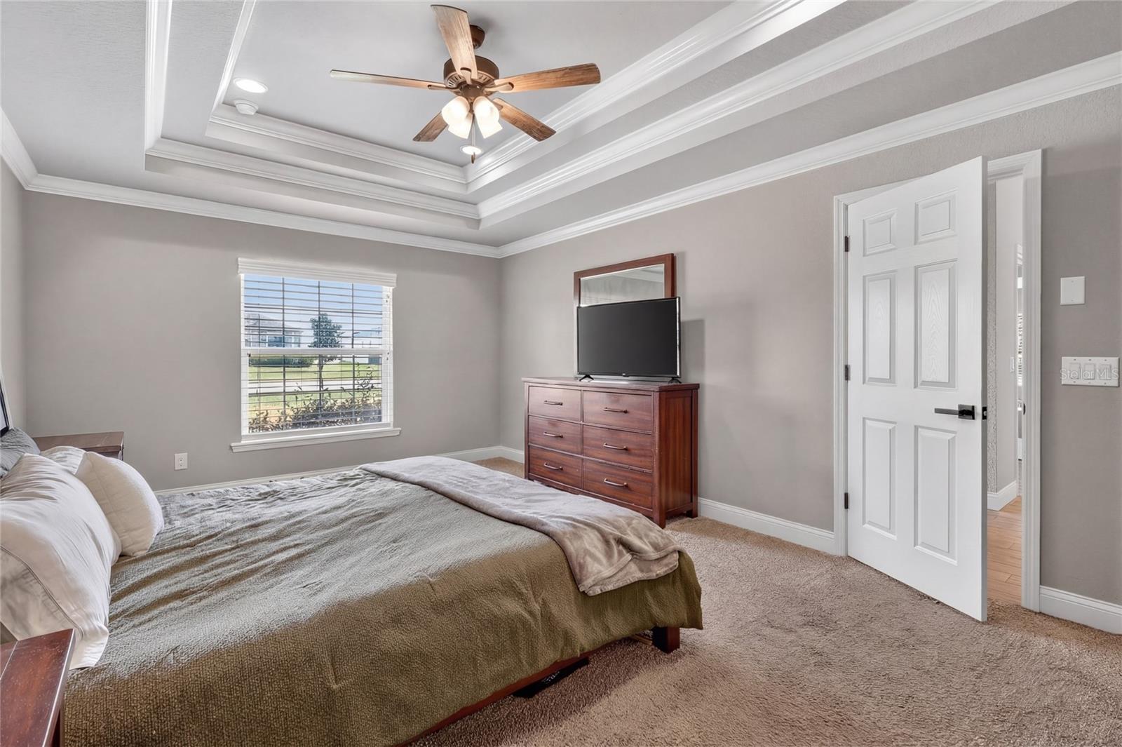 Image 28 of 56 For 143 Bentley Oaks Boulevard