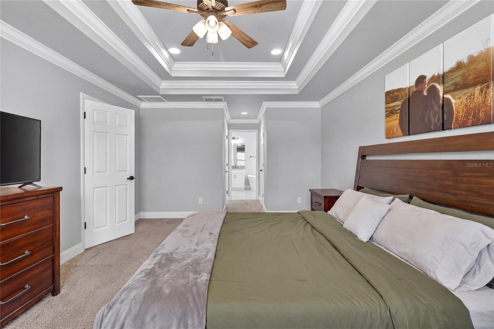 Image 29 of 56 For 143 Bentley Oaks Boulevard