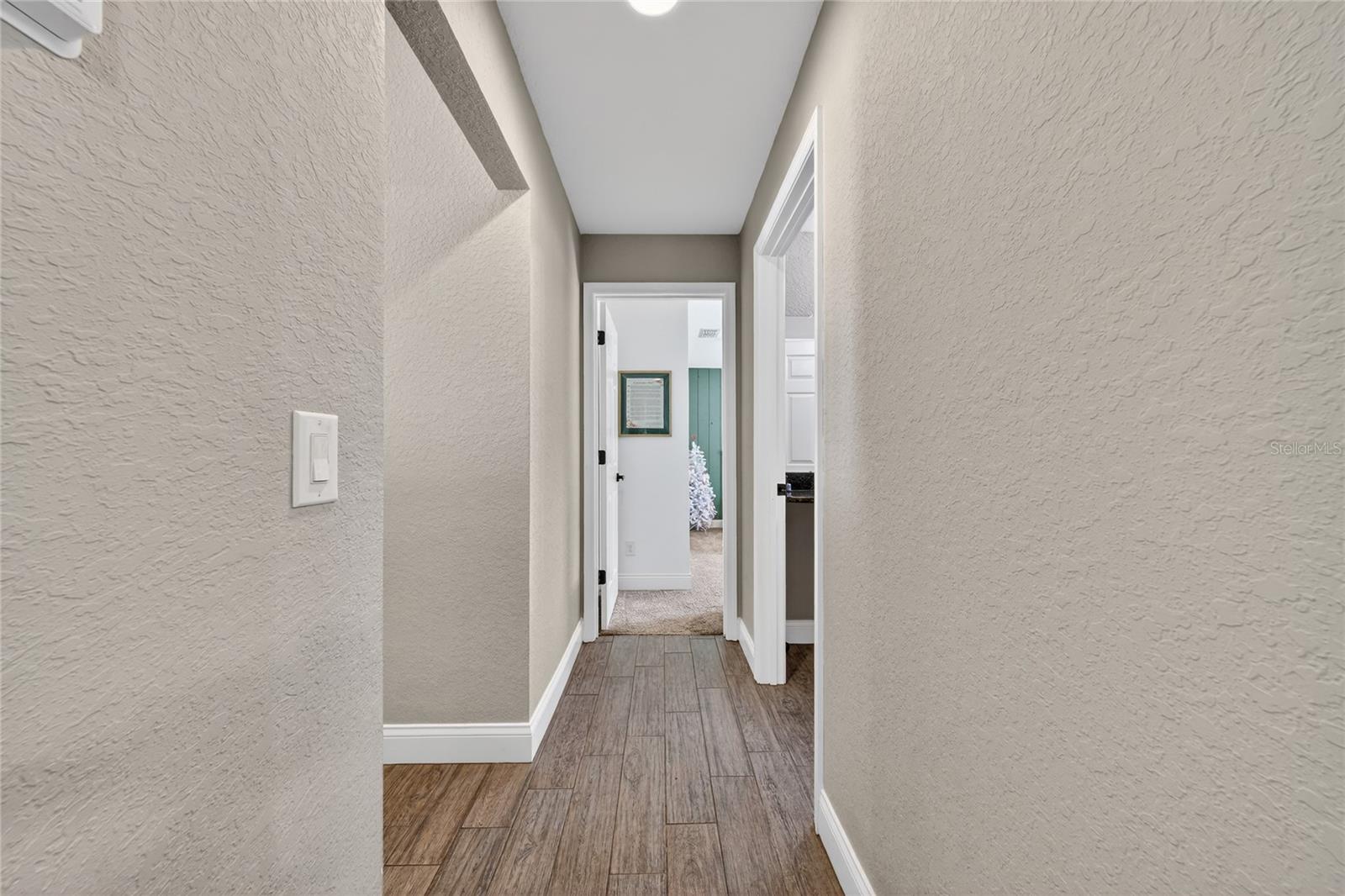 Image 35 of 56 For 143 Bentley Oaks Boulevard