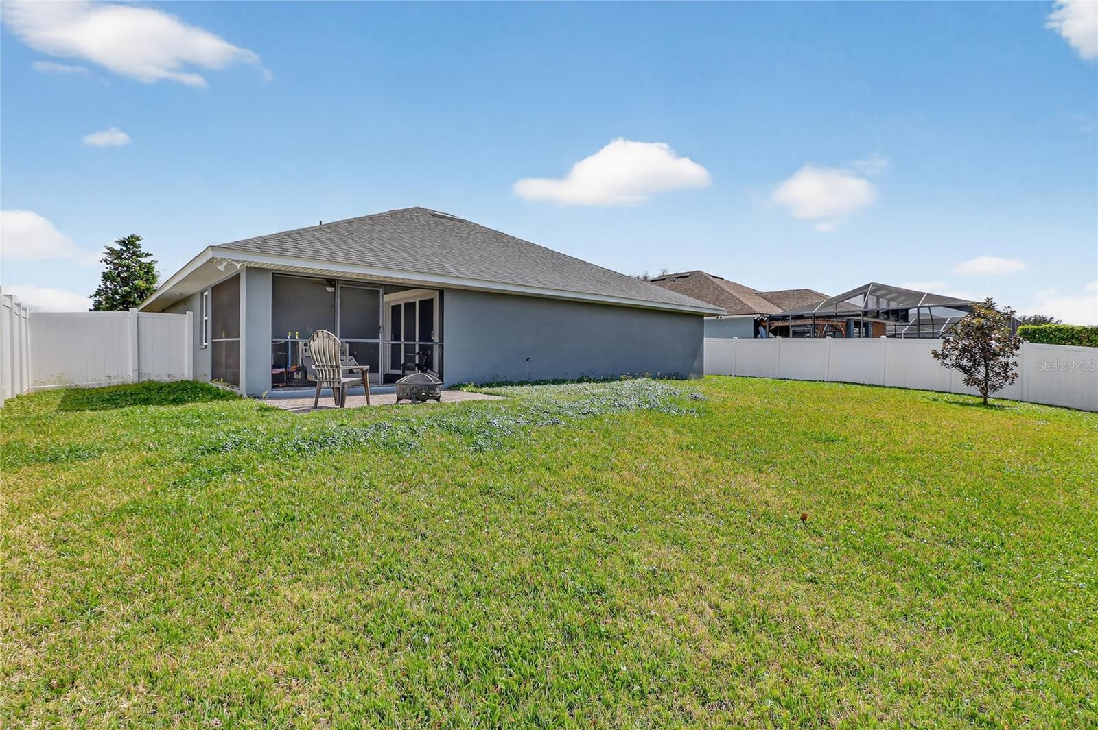 Image 47 of 56 For 143 Bentley Oaks Boulevard