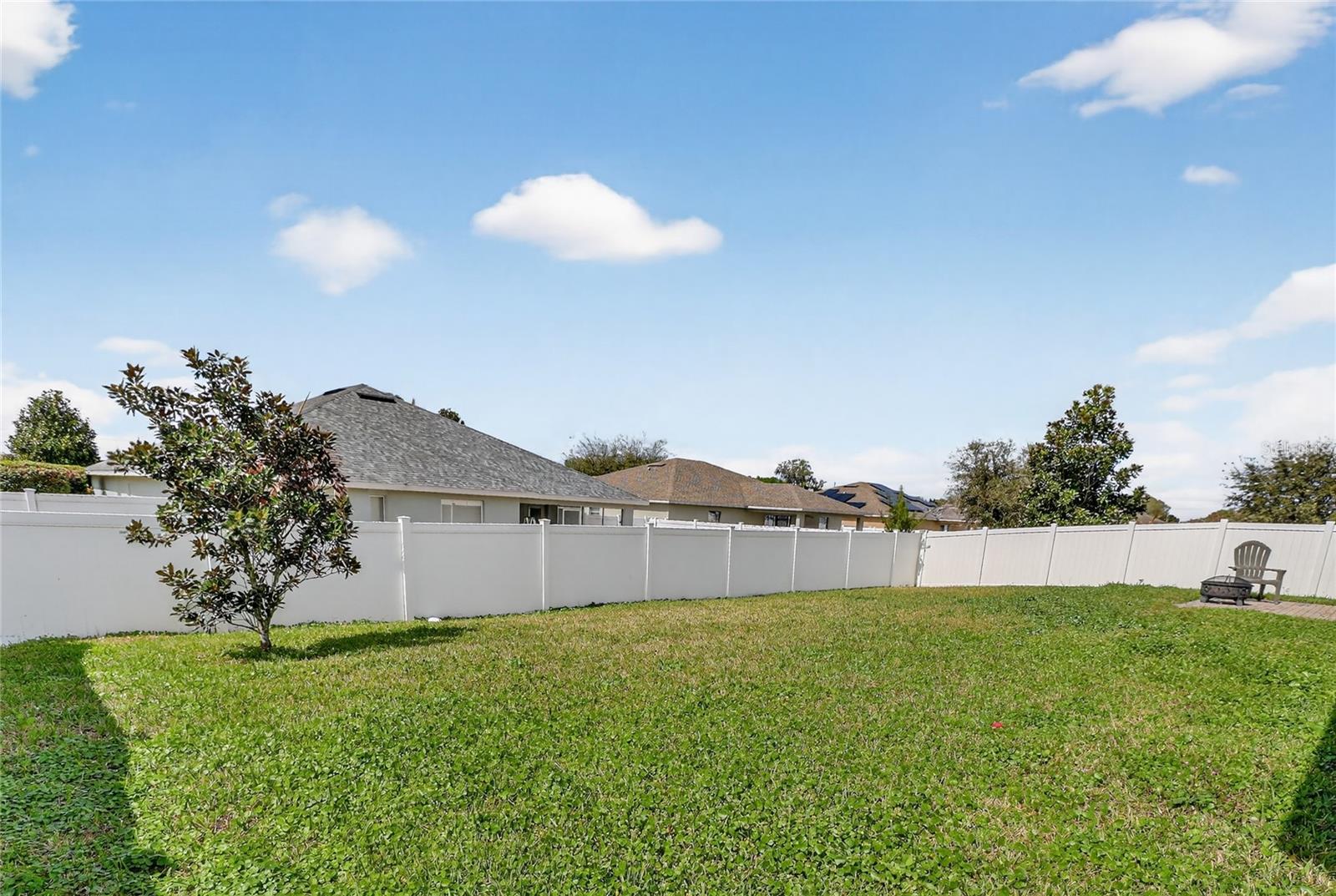 Image 49 of 56 For 143 Bentley Oaks Boulevard