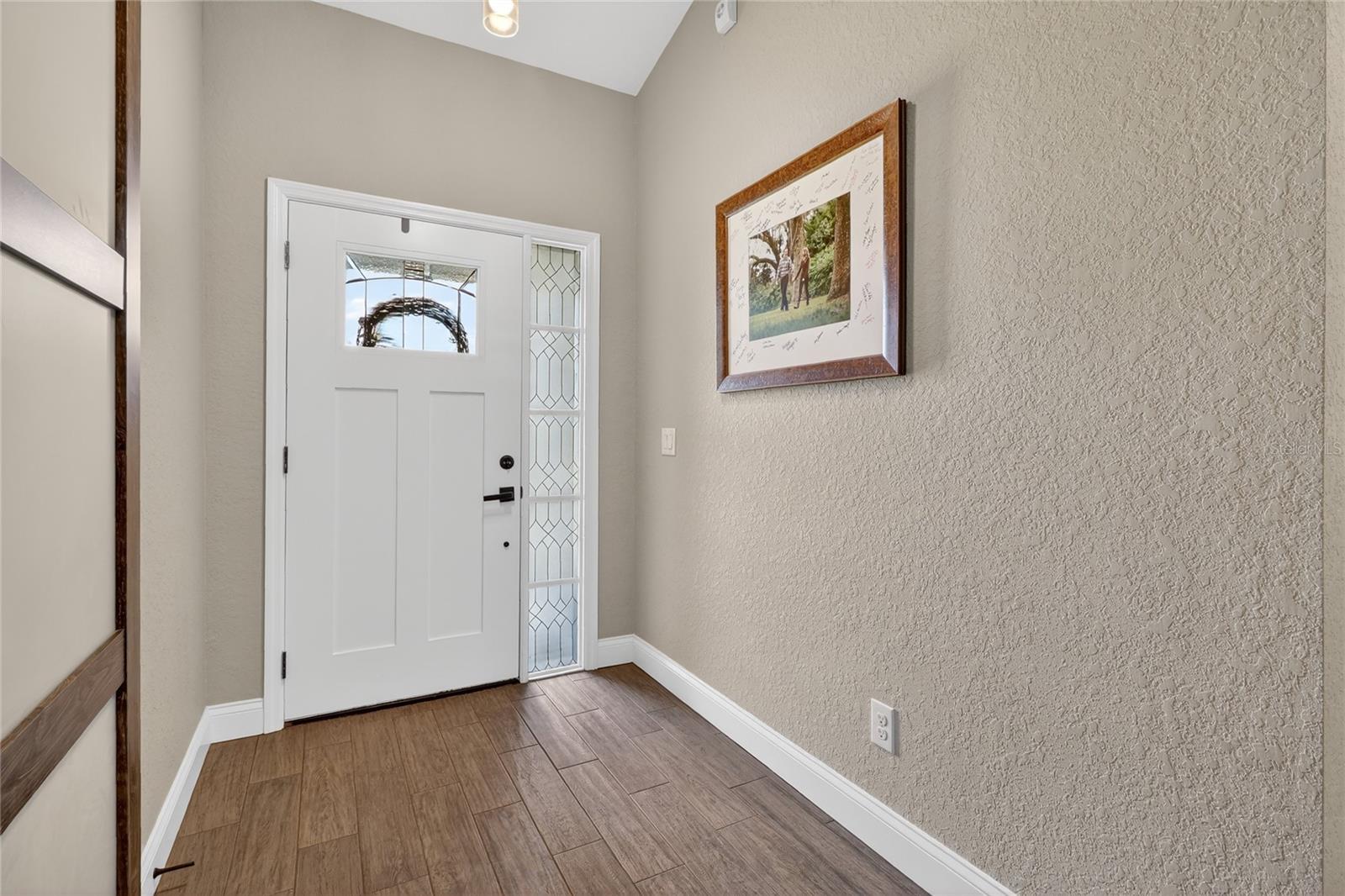 Image 9 of 56 For 143 Bentley Oaks Boulevard