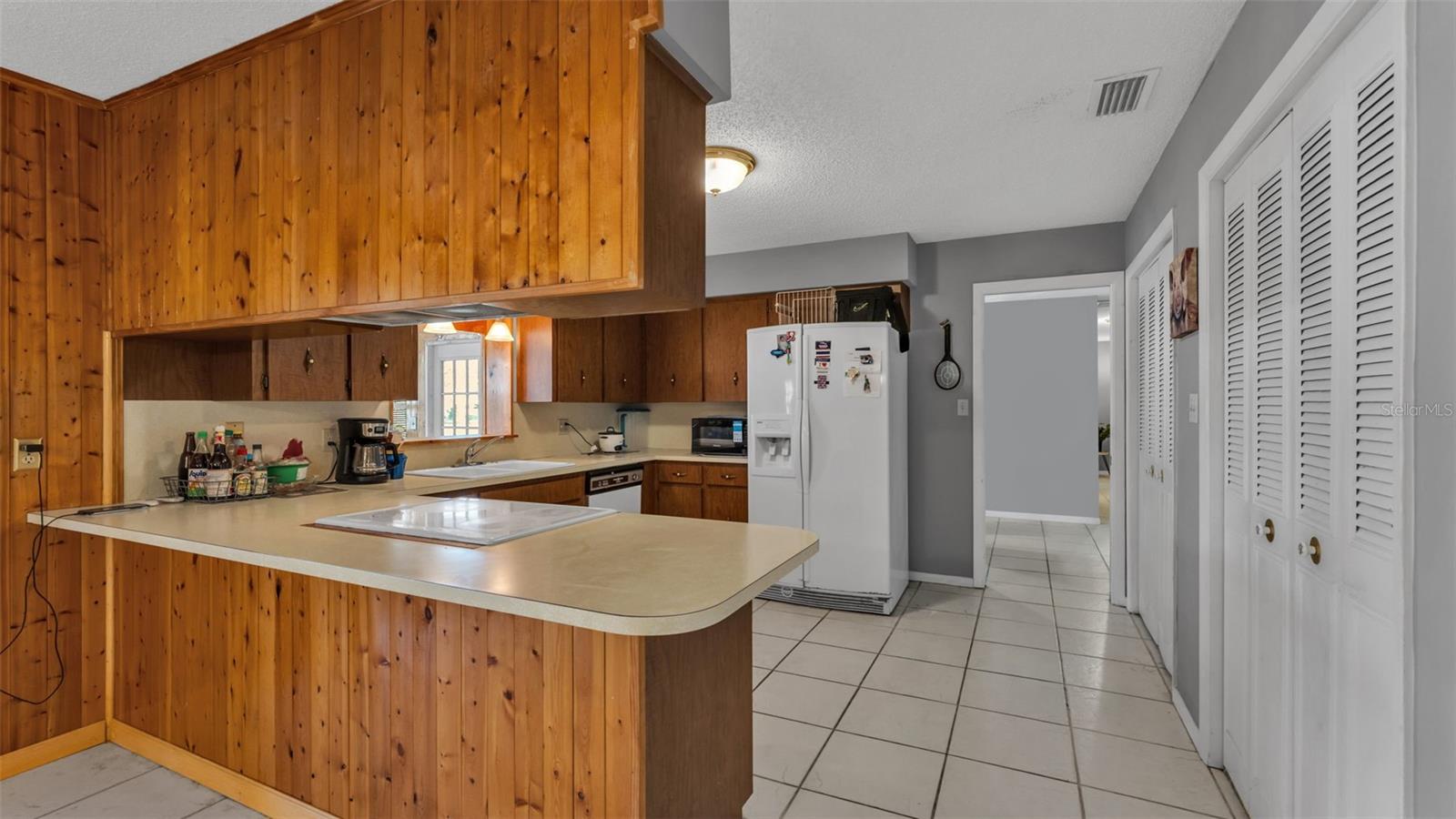 Image 30 of 39 For 5717 Lake Grove Drive