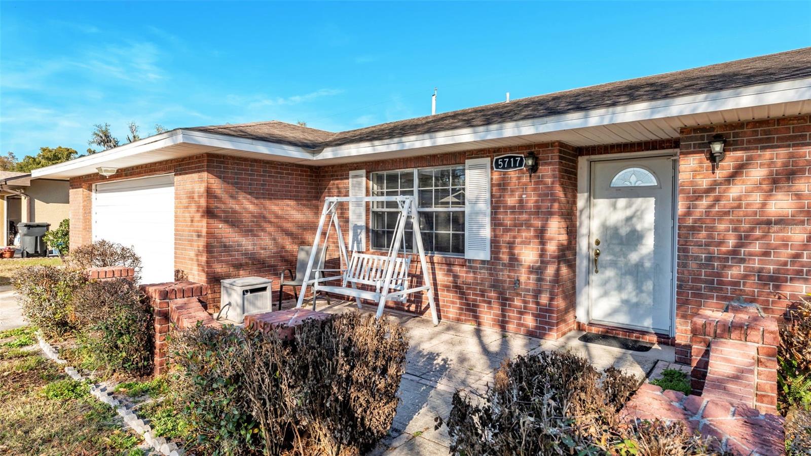 Image 4 of 39 For 5717 Lake Grove Drive