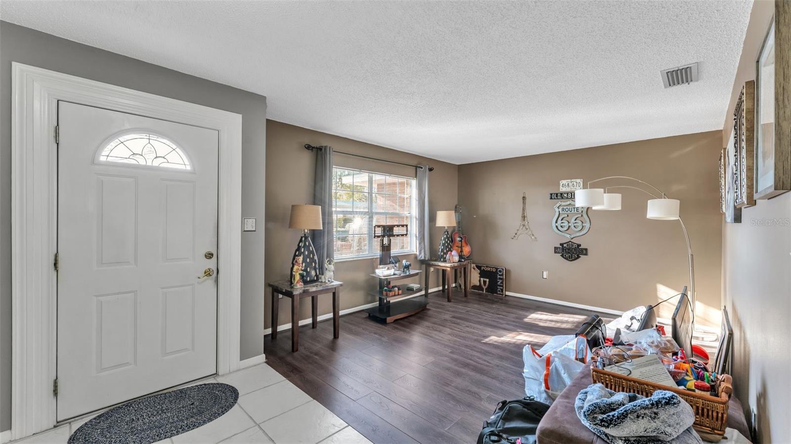 Image 6 of 39 For 5717 Lake Grove Drive