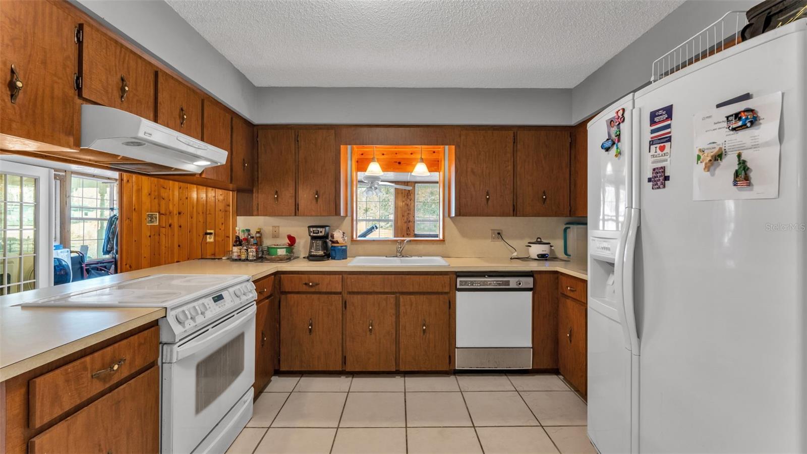 Image 7 of 39 For 5717 Lake Grove Drive