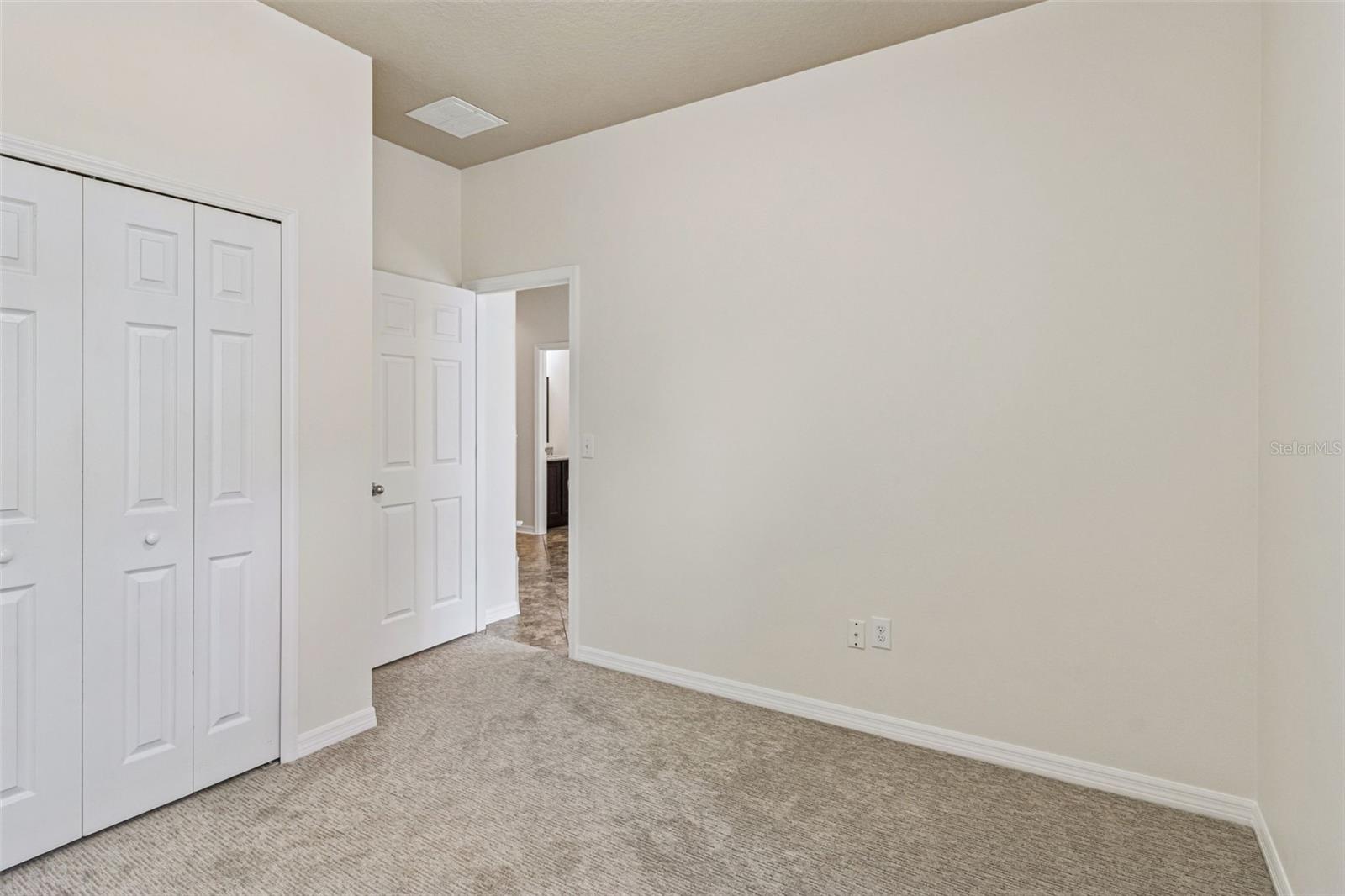 Image 31 of 56 For 31518 Bearded Oak Drive