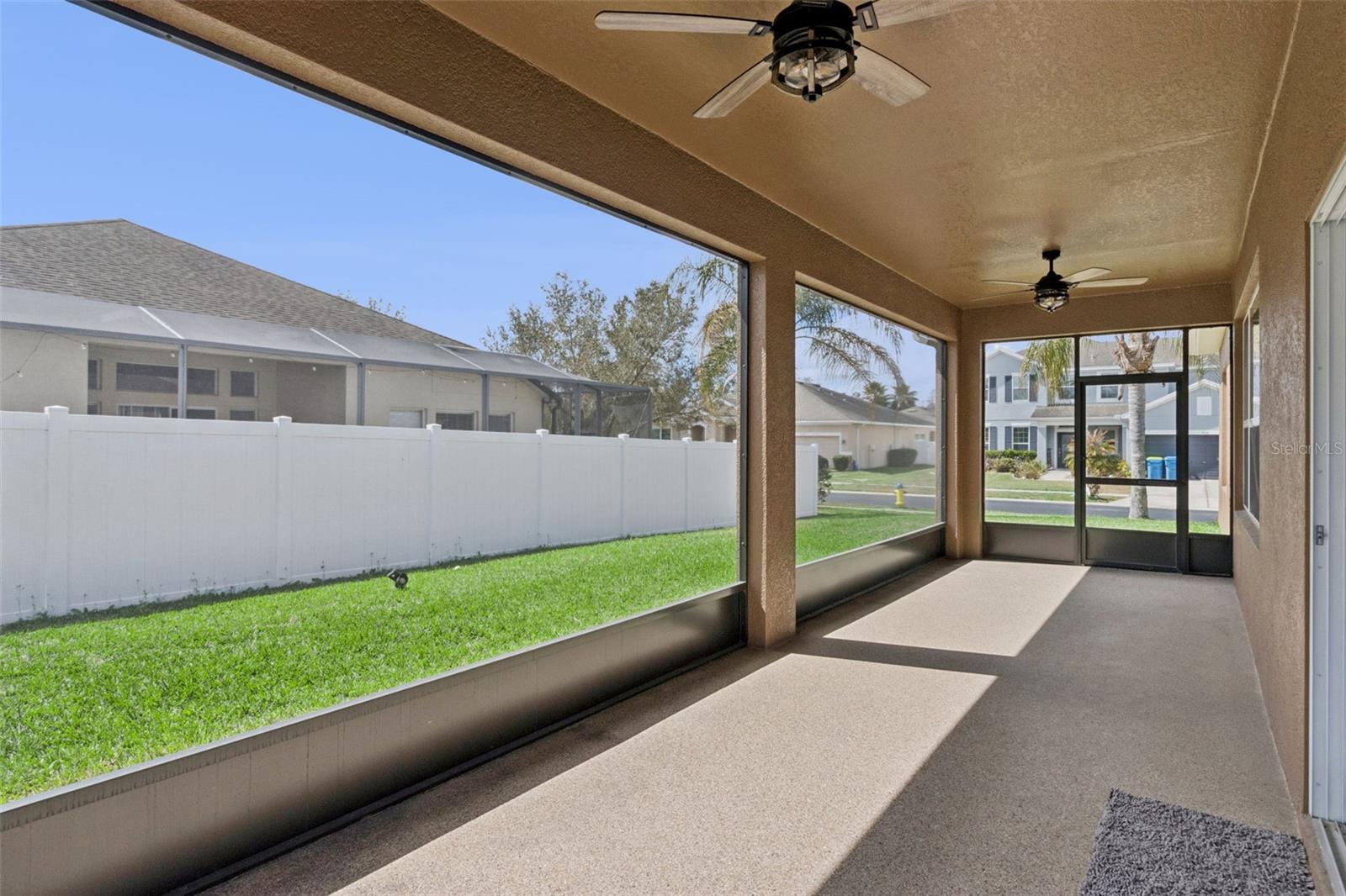 Image 41 of 56 For 31518 Bearded Oak Drive