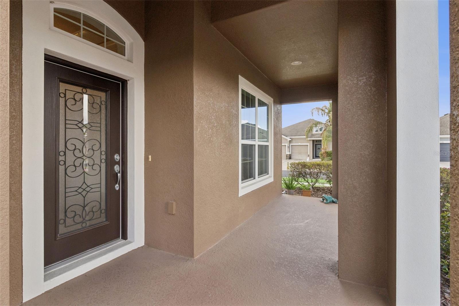 Image 7 of 56 For 31518 Bearded Oak Drive