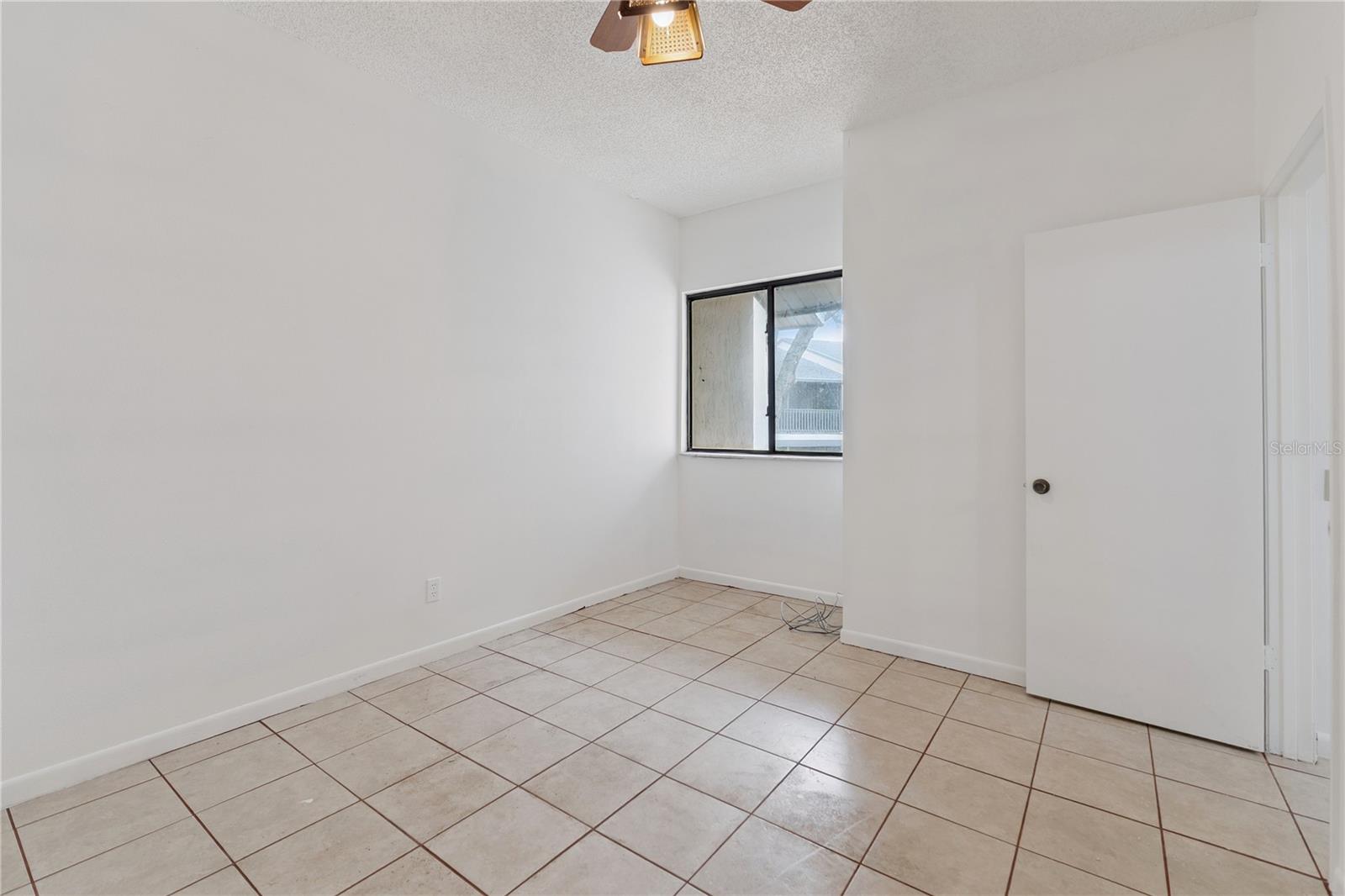 Image 18 of 26 For 2040 San Marcos Drive Se 206