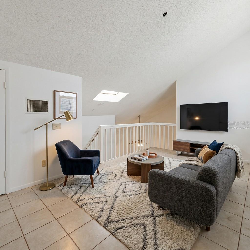 Image 21 of 26 For 2040 San Marcos Drive Se 206