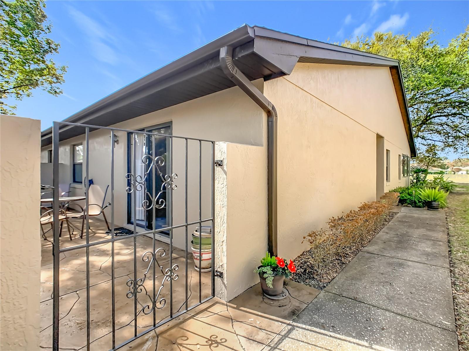 Details for 2813 Wingfoot Ct, WINTER HAVEN, FL 33884