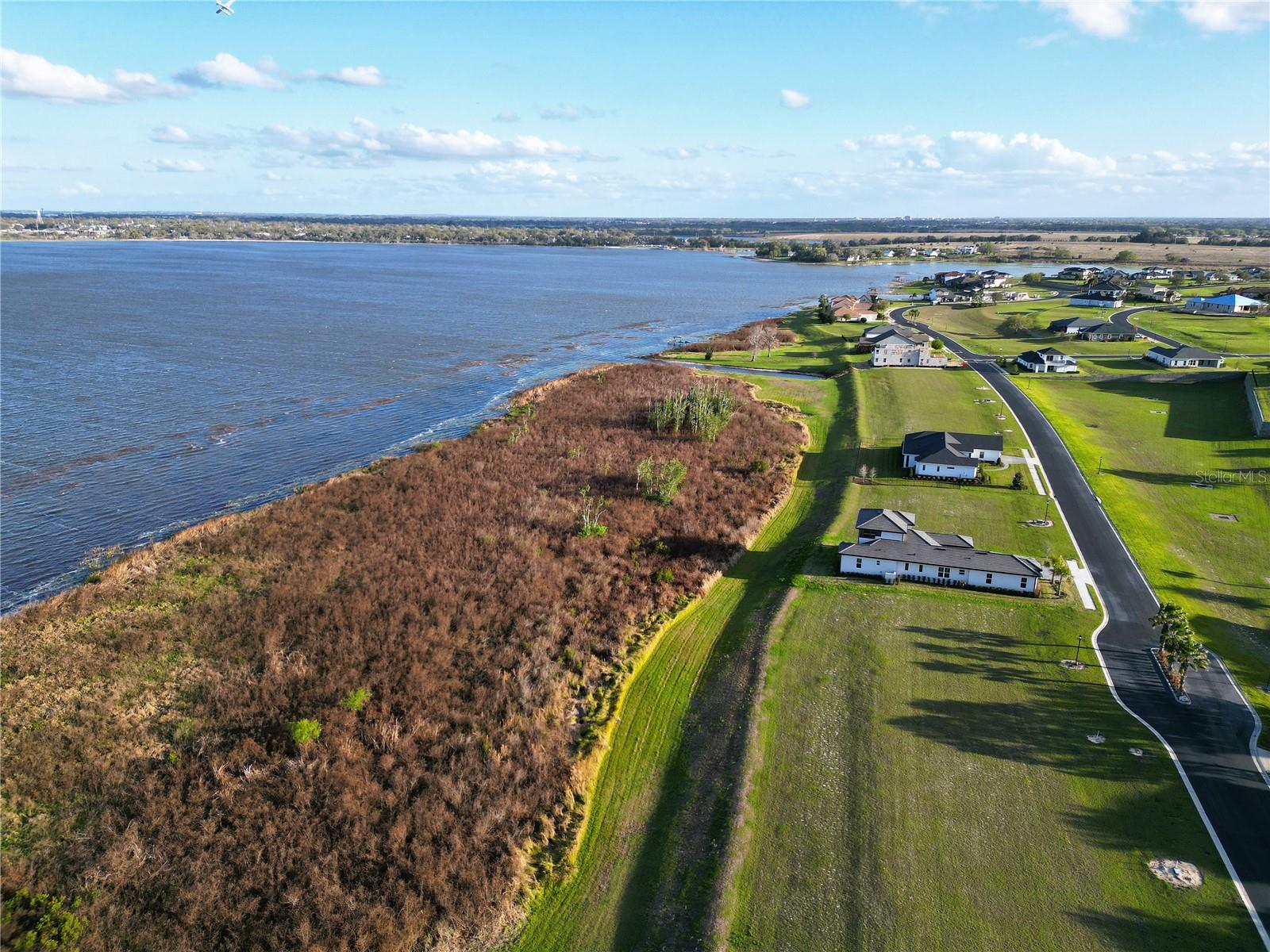 Image 10 of 33 For 344 Caladium Avenue