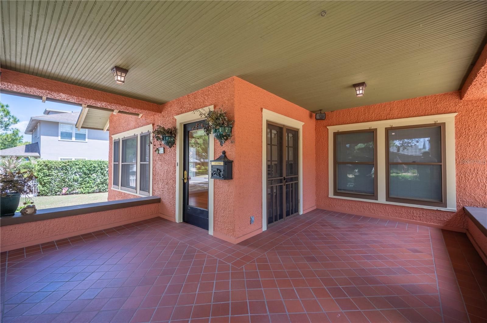 Image 11 of 67 For 832 Success Avenue