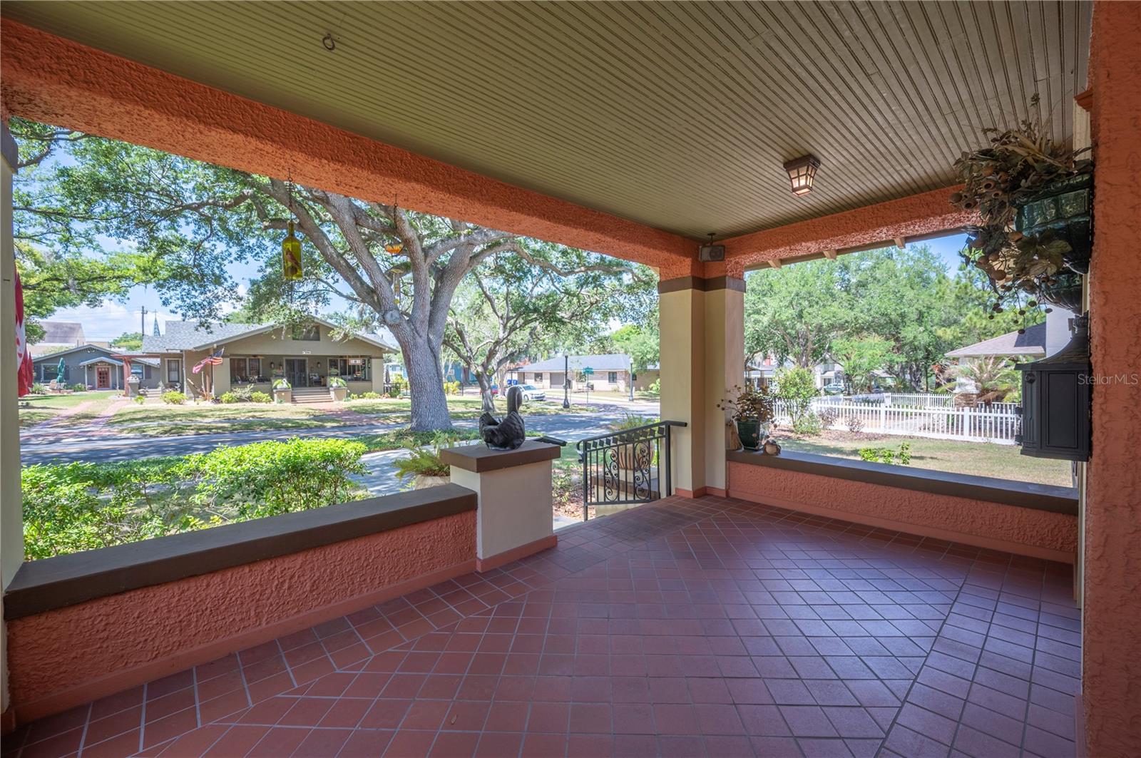 Image 3 of 67 For 832 Success Avenue