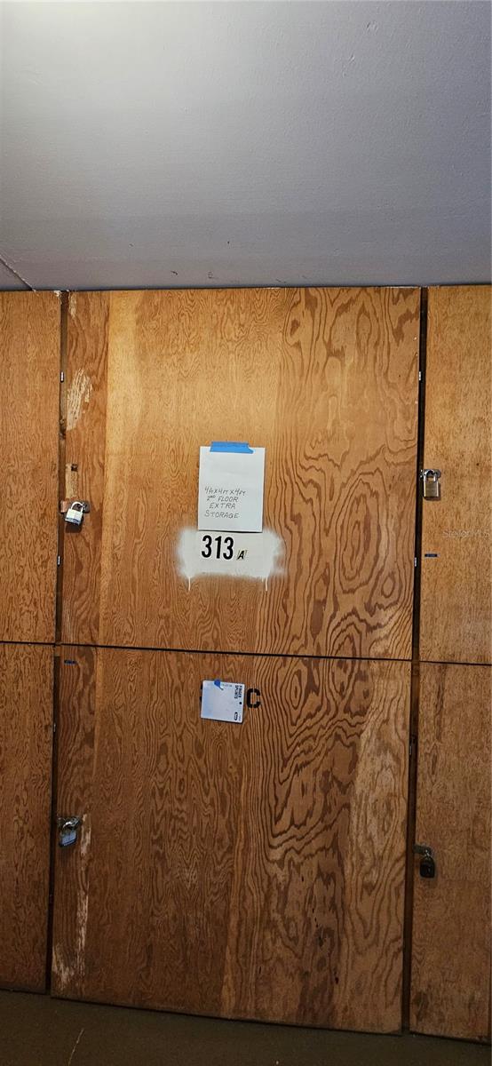 Image 29 of 45 For 333 Lake Howard Drive Nw 313a