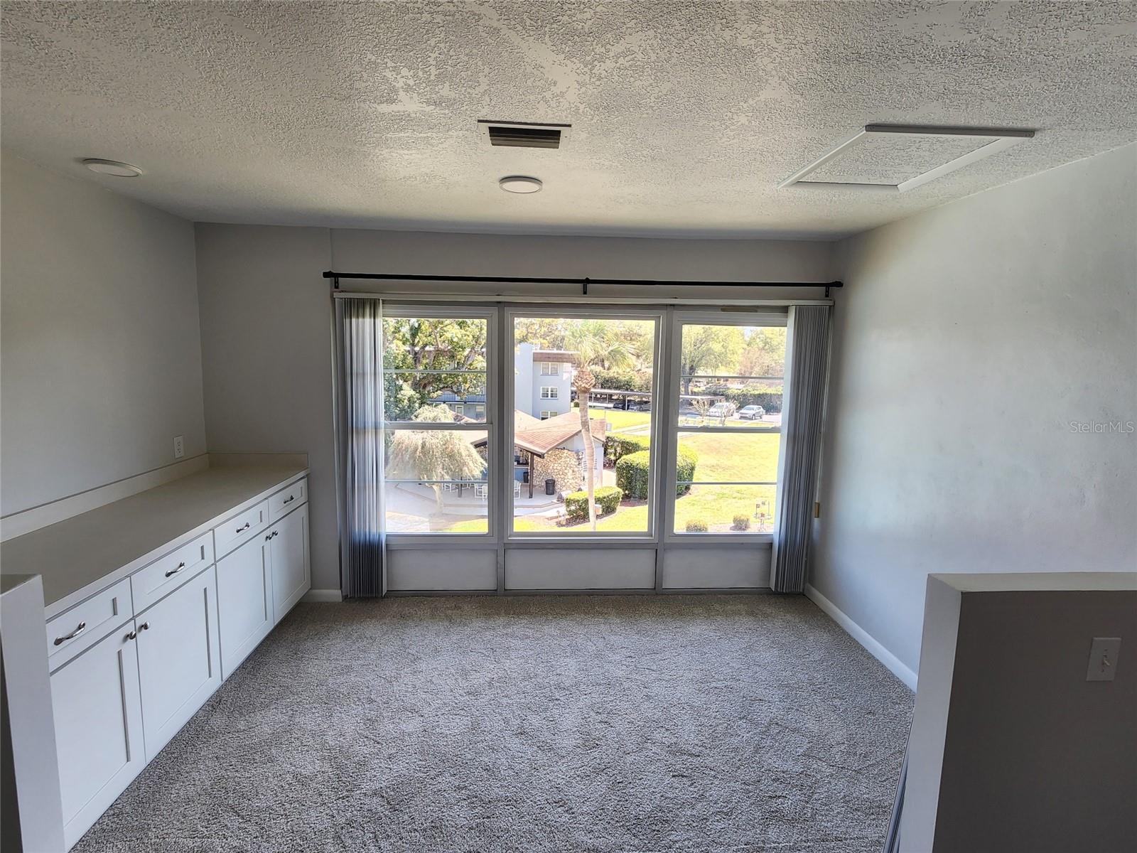 Image 4 of 45 For 333 Lake Howard Drive Nw 313a