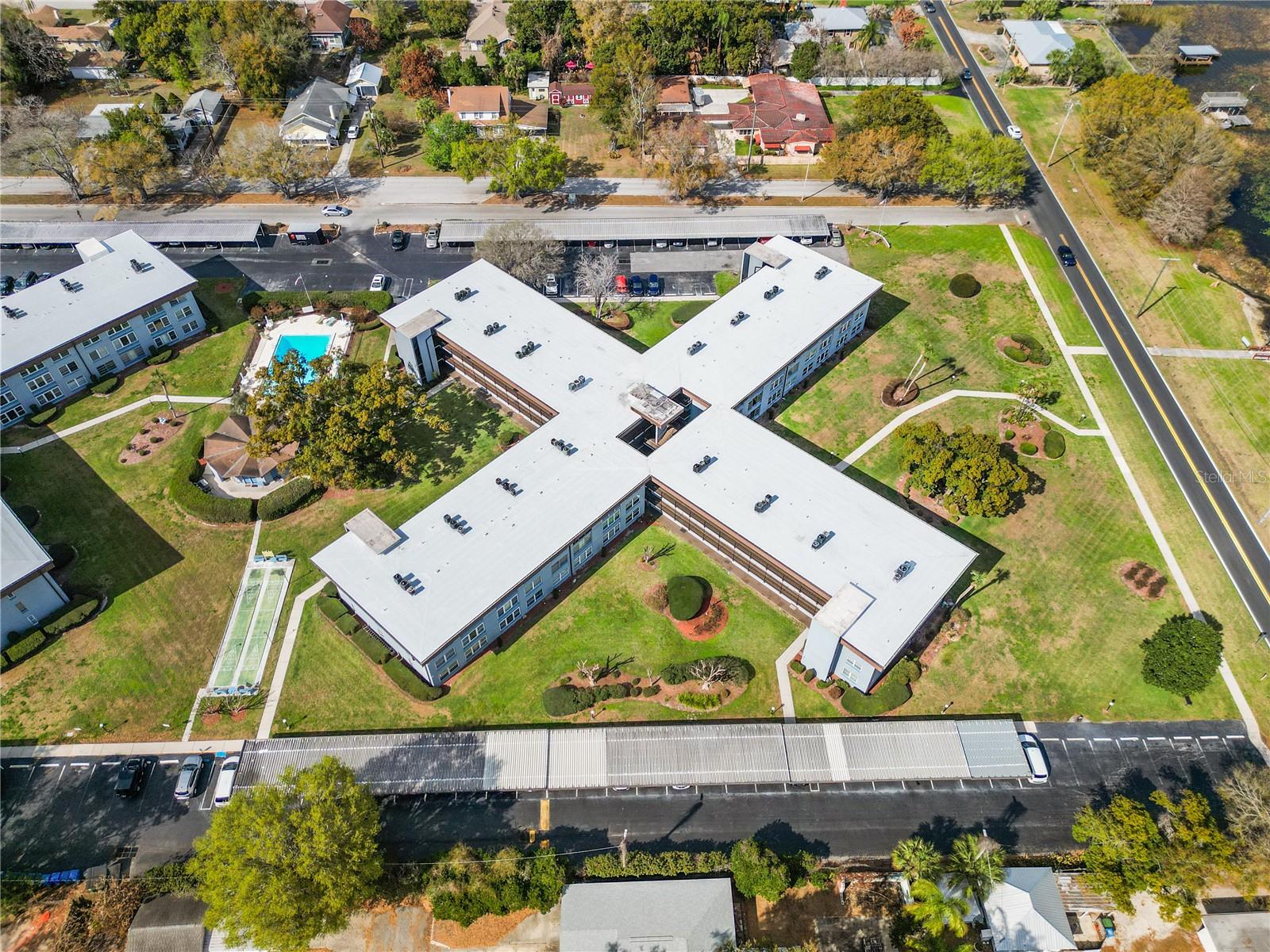 Image 44 of 45 For 333 Lake Howard Drive Nw 313a