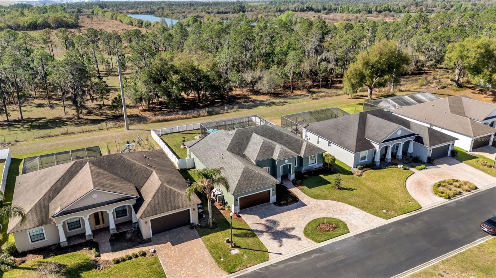 Image 47 of 50 For 7017 Highlands Creek Avenue