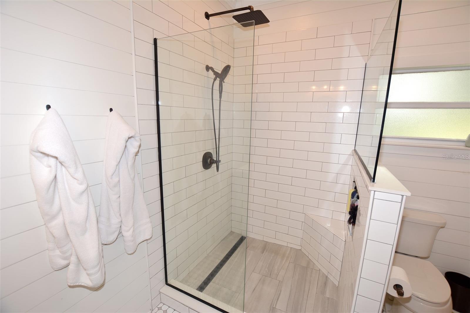 Image 62 of 82 For 705 Church Street