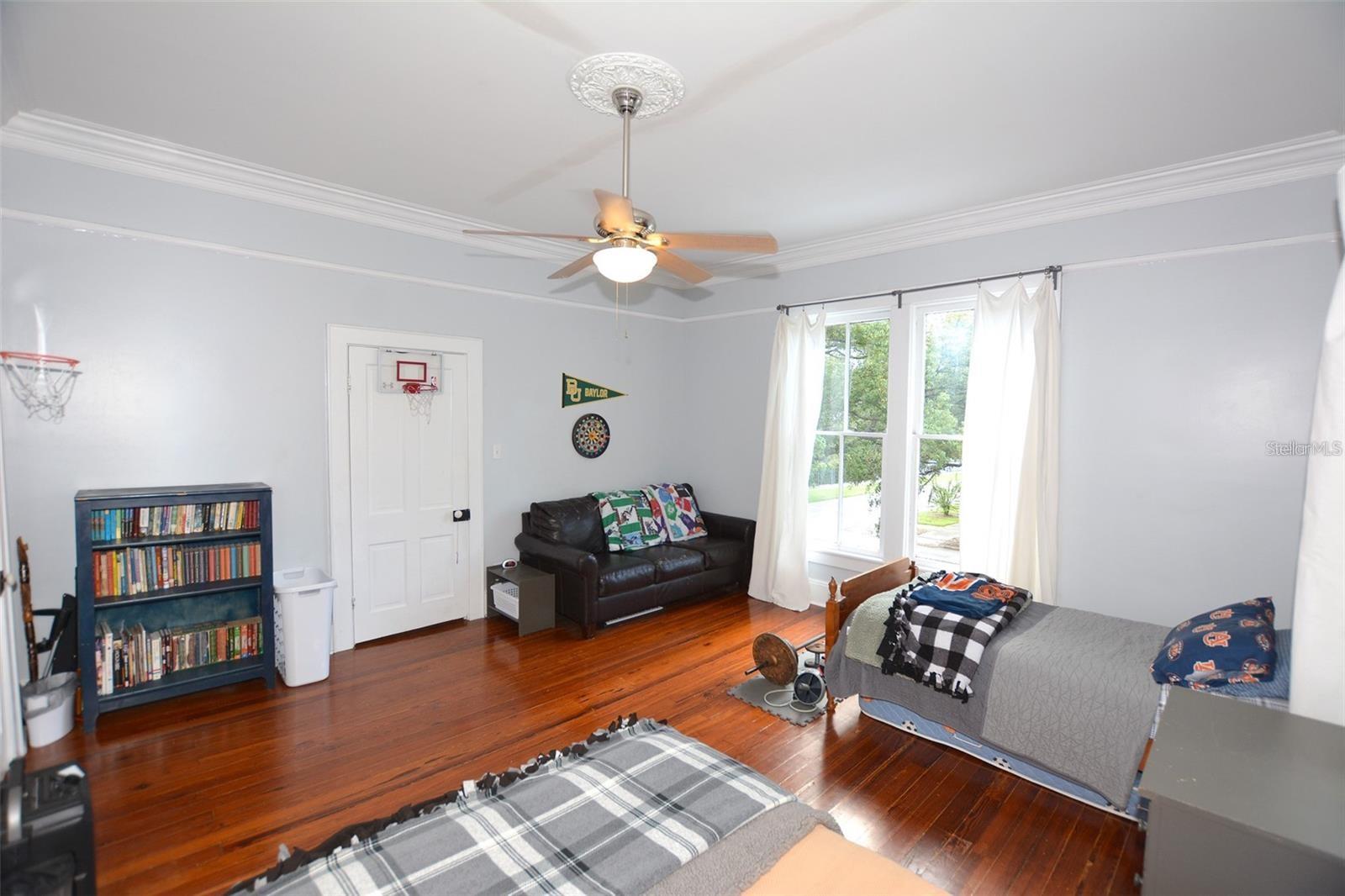 Image 71 of 82 For 705 Church Street