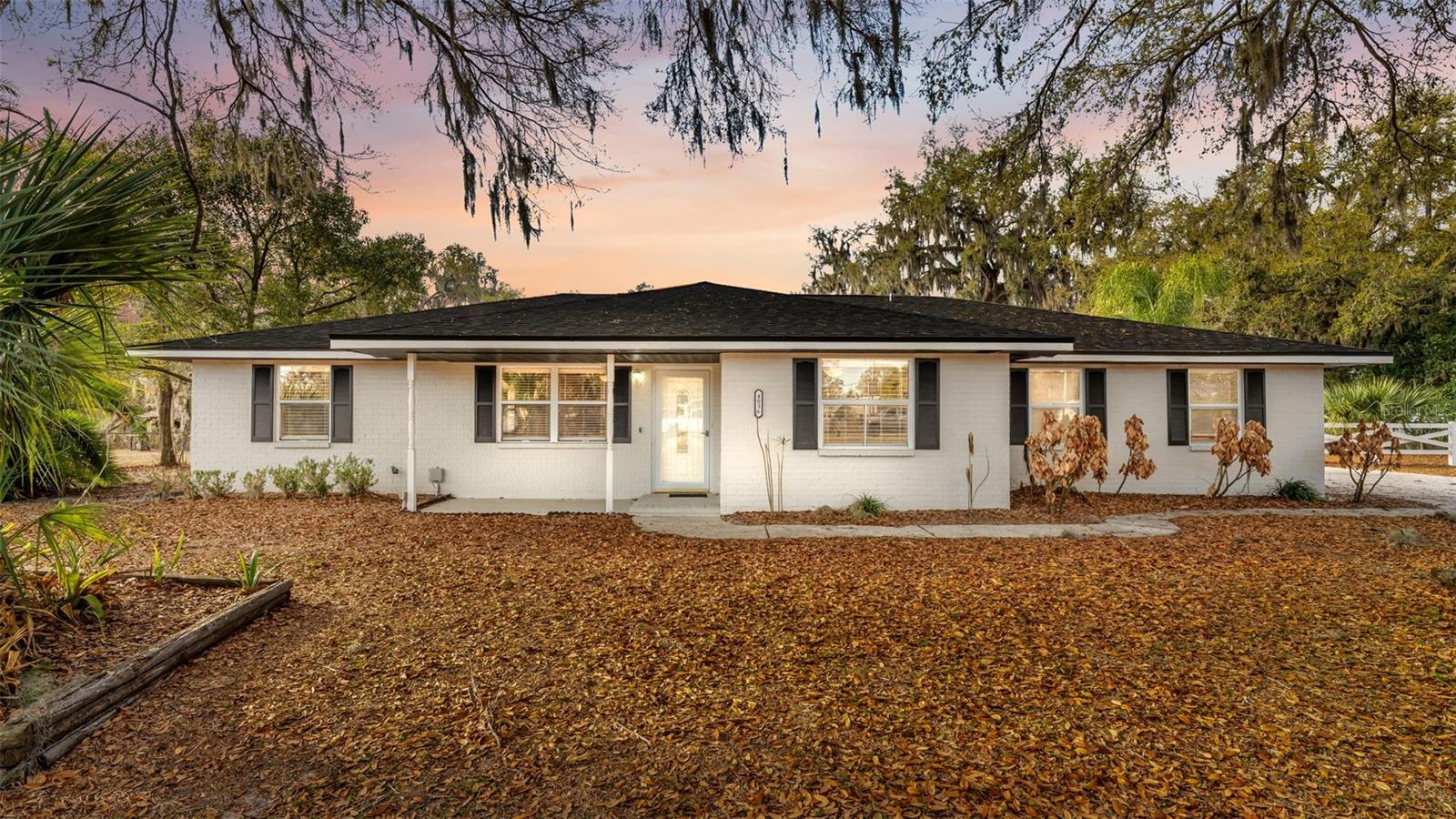 Image 5 of 46 For 4036 Hollyhead Circle S