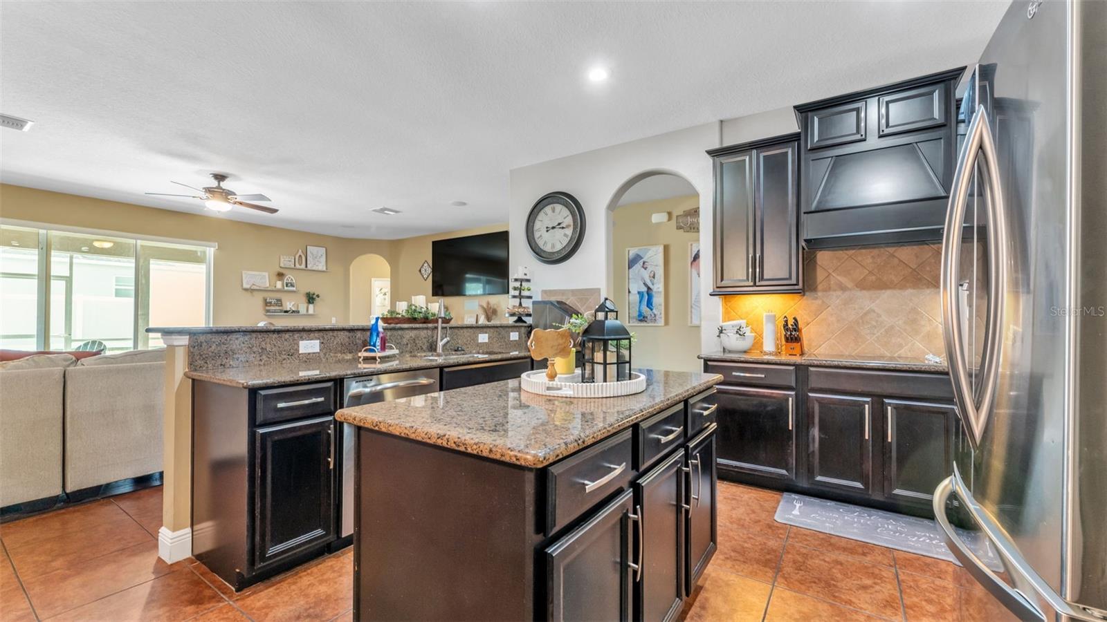 Image 15 of 36 For 4105 Berkshire Loop