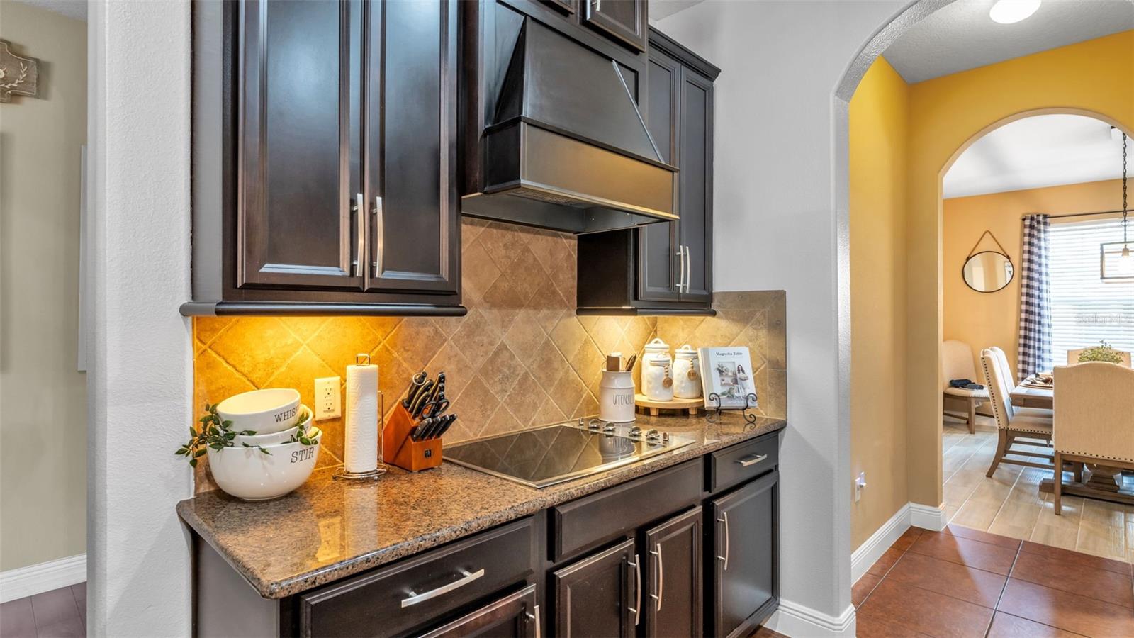 Image 19 of 36 For 4105 Berkshire Loop